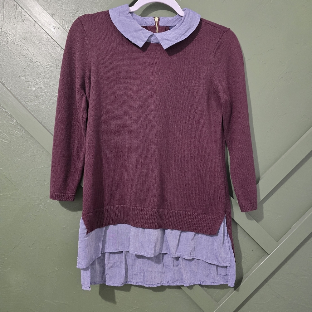 Tommy Hilfiger Vintage Small Elegant Burgundy Sweater with Layered Hem‎